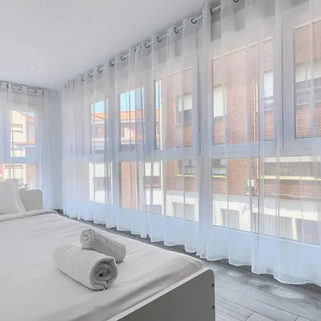 Salsidu Metro By Next Stop Bilbao *