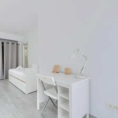 Salsidu Metro By Next Stop Bilbao *